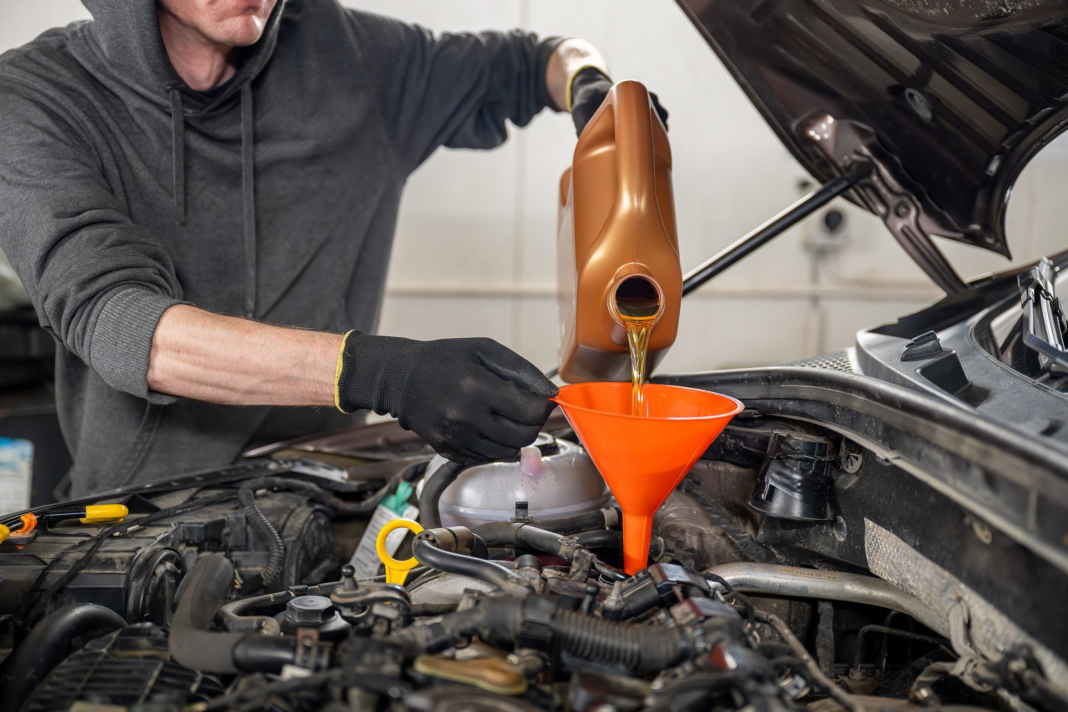 Choose Routine Maintenance Over Costly Auto Repairs
